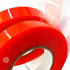 Podklejenie płyty taśmą dwustronną