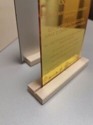 Podstawka drewniana 15cm GRAWER napis